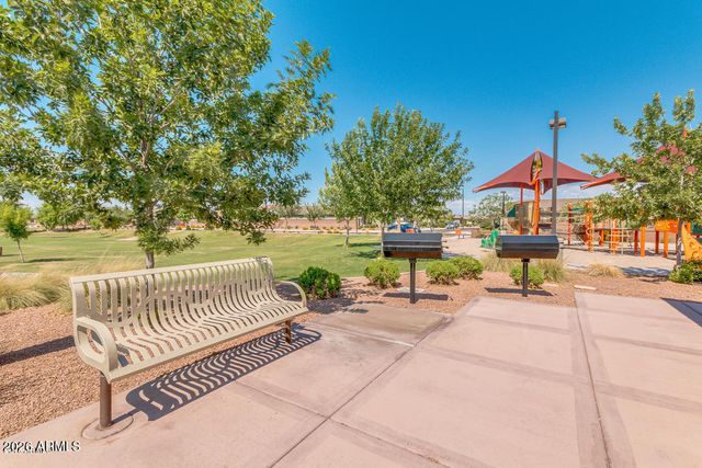 1235 W PAGODA Avenue, Queen Creek, AZ 85140