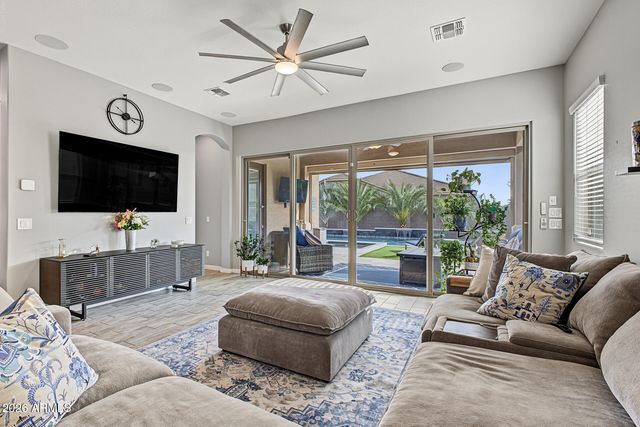 1235 W PAGODA Avenue, Queen Creek, AZ 85140