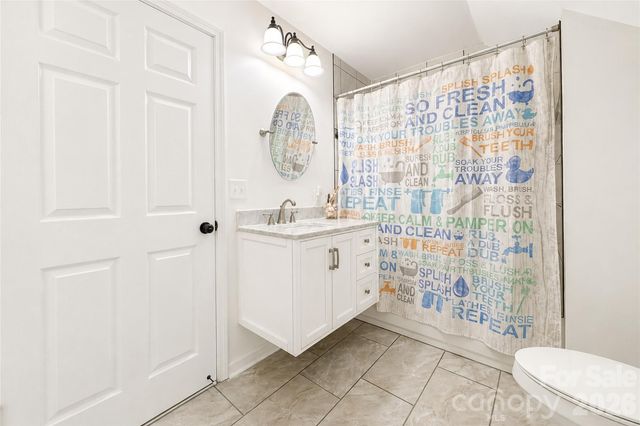 6047 Chaucer Lane, Granite Falls, NC 28630