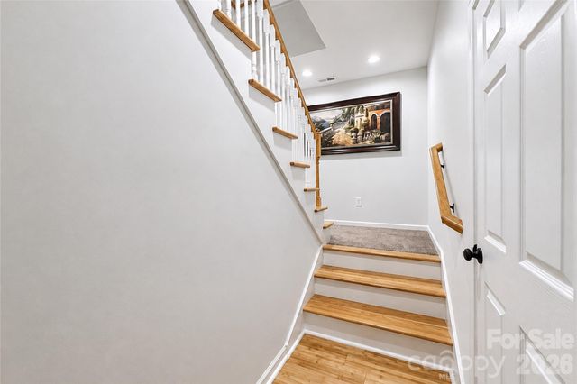 6047 Chaucer Lane, Granite Falls, NC 28630