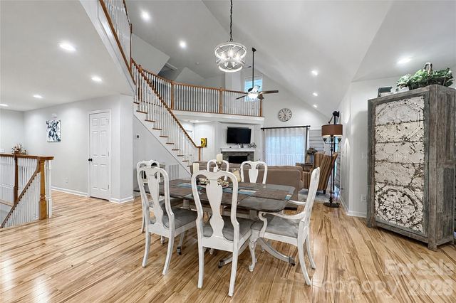6047 Chaucer Lane, Granite Falls, NC 28630