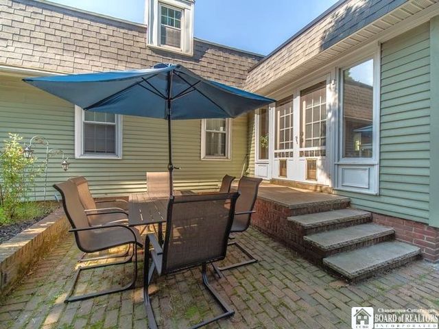 297 Central Avenue, Pomfret, NY 14063