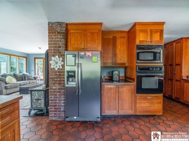 297 Central Avenue, Pomfret, NY 14063