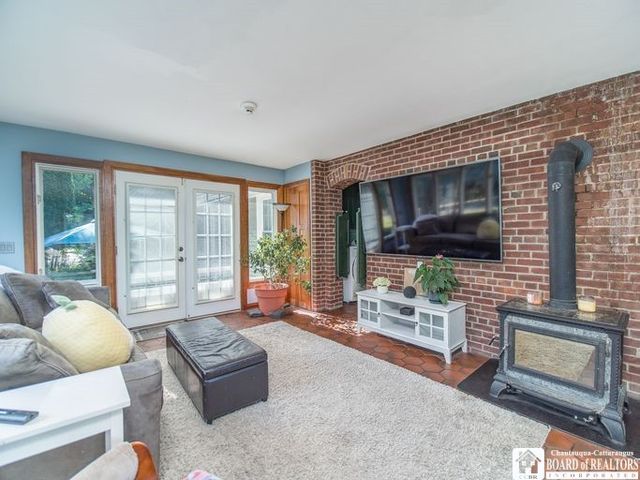 297 Central Avenue, Pomfret, NY 14063