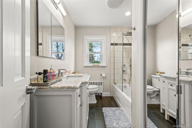 5 Cross Hill Avenue, Yonkers, NY 10703