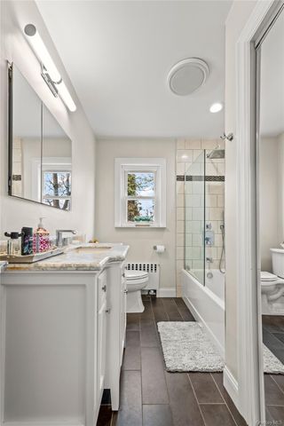 5 Cross Hill Avenue, Yonkers, NY 10703