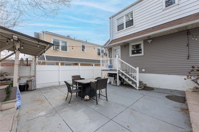 5 Cross Hill Avenue, Yonkers, NY 10703