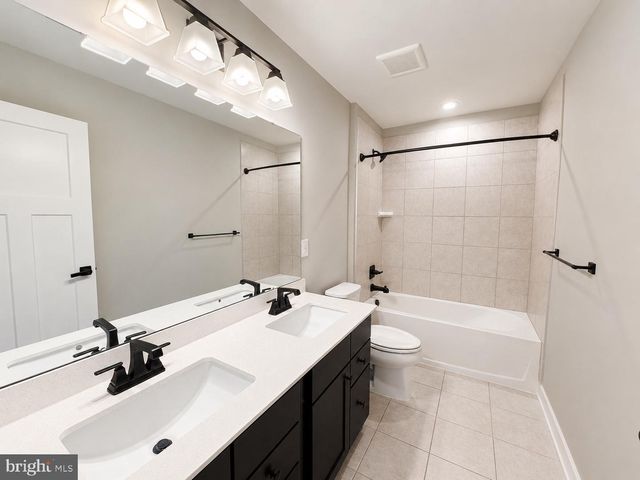 6809 BALLENGER RUN BLVD, Frederick, MD 21703