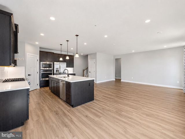 6809 BALLENGER RUN BLVD, Frederick, MD 21703