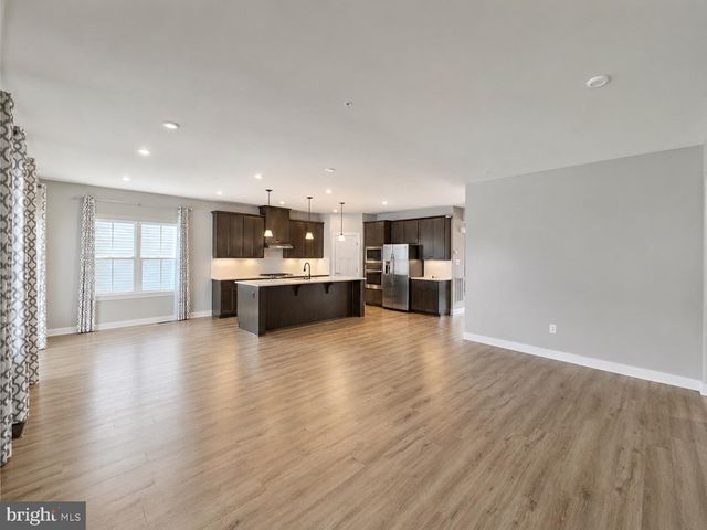 6809 BALLENGER RUN BLVD, Frederick, MD 21703