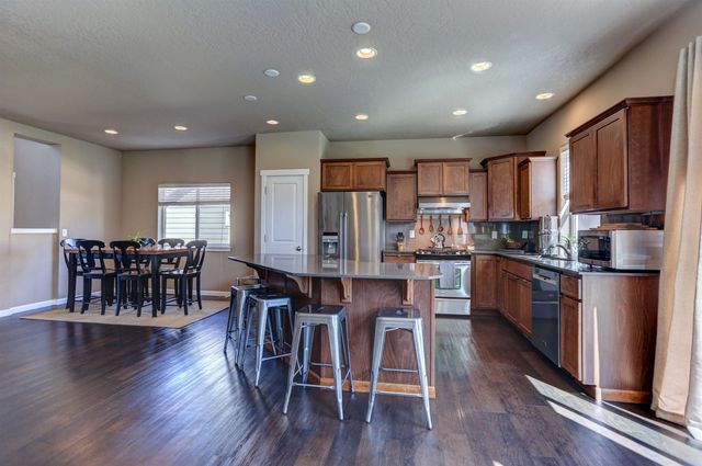1880 N Winchester St, Liberty Lake, WA 99019