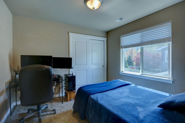 1880 N Winchester St, Liberty Lake, WA 99019