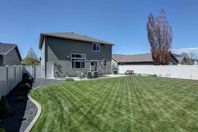 1880 N Winchester St, Liberty Lake, WA 99019