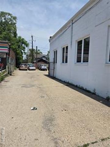 1018 W 9 Mile Road, Ferndale, MI 48220