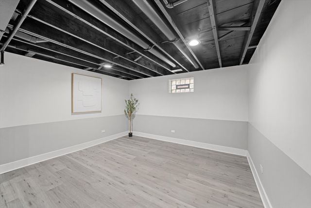 819 E 98th Place, Chicago, IL 60628