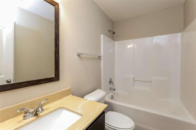 2518 Quincy Loop, Fairburn, GA 30213