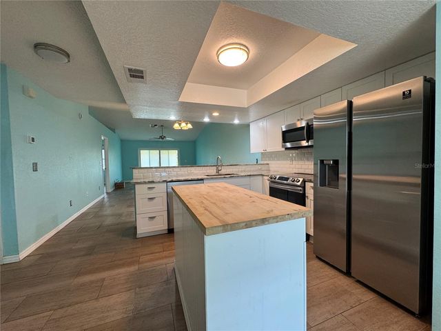 10853 43RD STREET N 1201, Clearwater, FL 33762