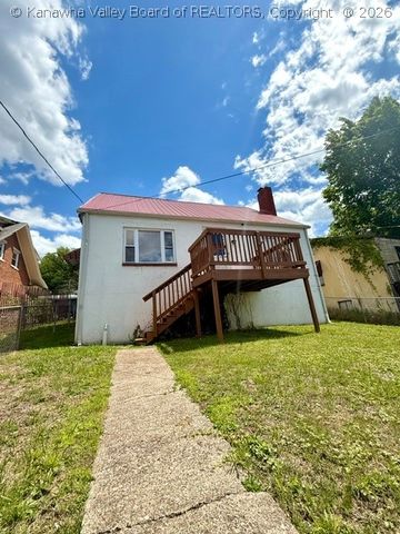216 Sunset Drive, Charleston, WV 25301