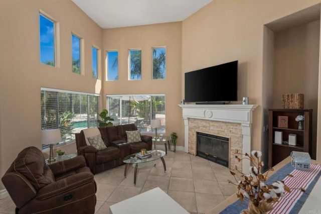 1887 Coronado View, Alpine, CA 91901