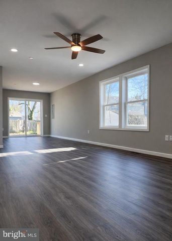 210 W 2ND ST, Ridgely, MD 21660