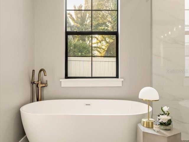 1405 MILLER AVENUE, Winter Park, FL 32789