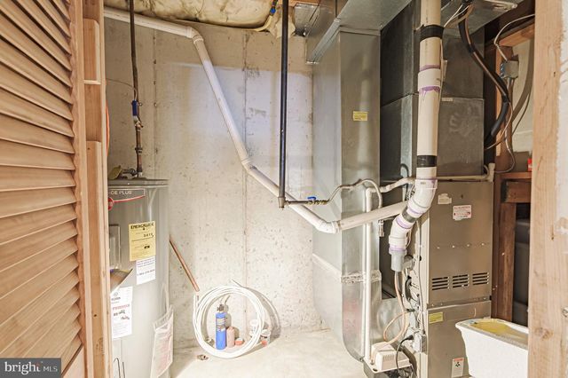 776 FAIRVIEW AVE, Hammonton, NJ 08037