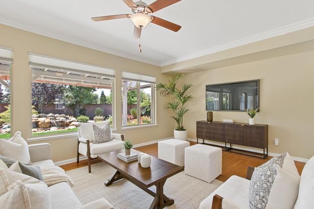 855 Waterfield Ct, Lincoln, CA 95648