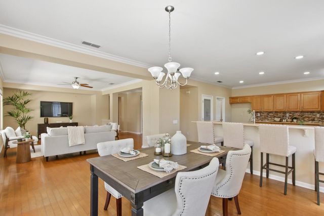 855 Waterfield Ct, Lincoln, CA 95648