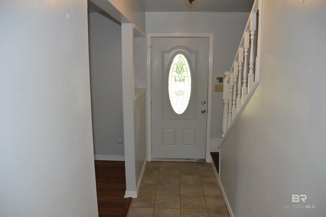 2564 Manuel Drive, Lillian, AL 36549
