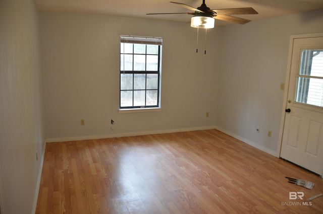 2564 Manuel Drive, Lillian, AL 36549