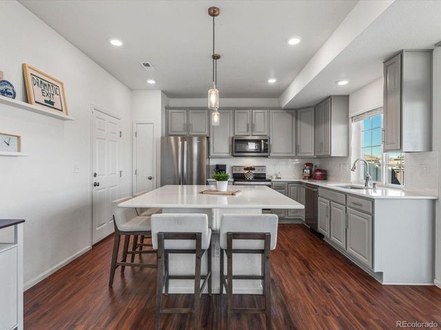 21773 E 46th Ave, Aurora, CO 80019