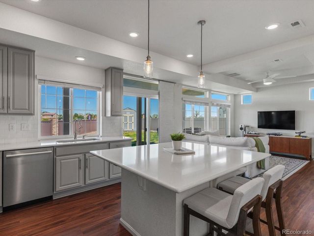 21773 E 46th Ave, Aurora, CO 80019