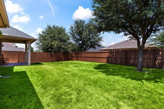 1277 Lasso Drive, Little Elm, TX 75068
