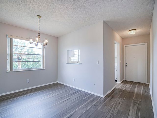 6 Vista Gardens Trail, Vero Beach, FL 32962