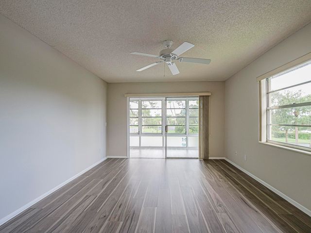 6 Vista Gardens Trail, Vero Beach, FL 32962