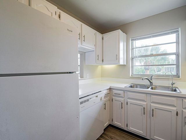 6 Vista Gardens Trail, Vero Beach, FL 32962