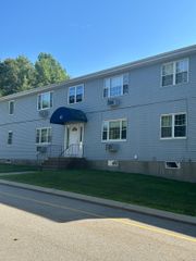 65 Horse Pond Road APT G, Salem, CT 06420