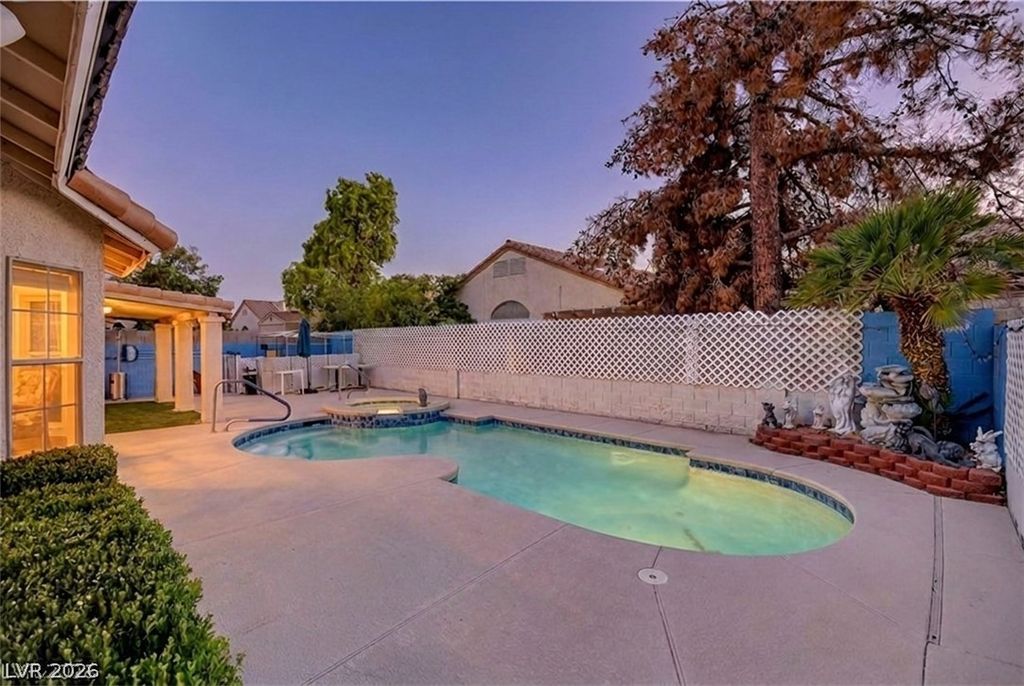 5129 Coral Beach Street, North Las Vegas, NV 89031 — exterior