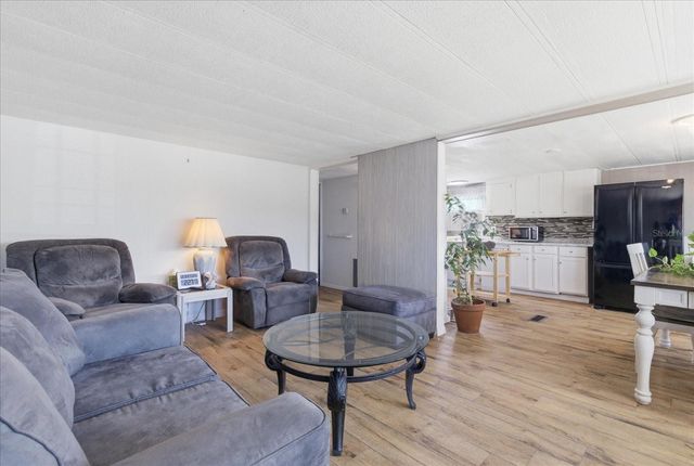 8012 MONTROSE AVENUE, Brooksville, FL 34613