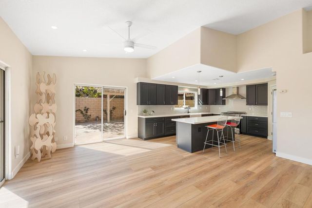 43690 Skyward Way, La Quinta, CA 92253