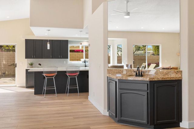 43690 Skyward Way, La Quinta, CA 92253