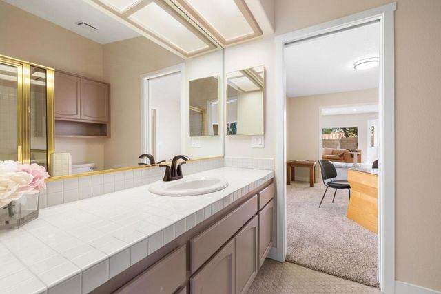 43690 Skyward Way, La Quinta, CA 92253