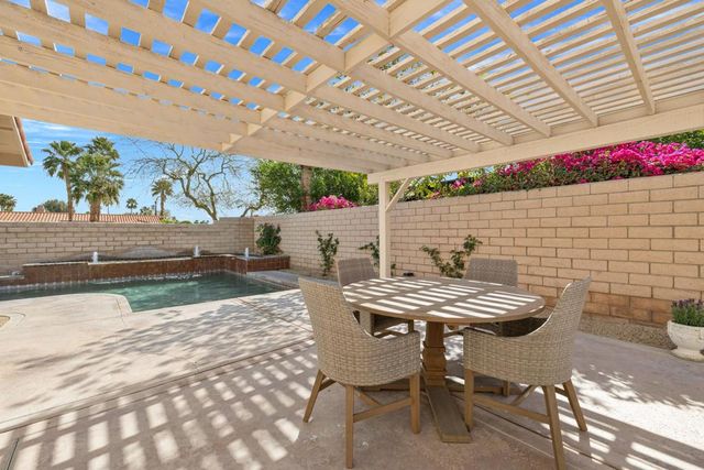 43690 Skyward Way, La Quinta, CA 92253