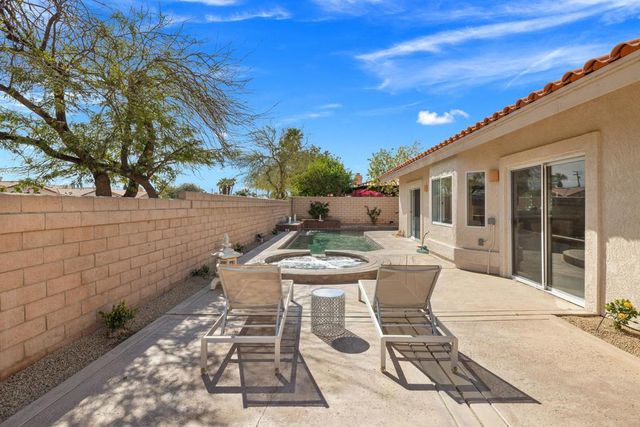 43690 Skyward Way, La Quinta, CA 92253