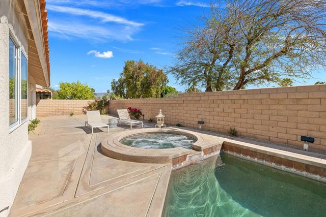 43690 Skyward Way, La Quinta, CA 92253