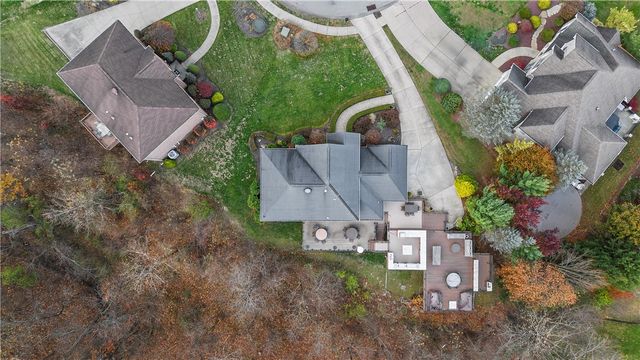 408 OAK LANE, Robinson Twp, PA 15108