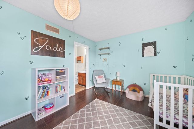 2744 Saltergate Drive, Dublin, OH 43016