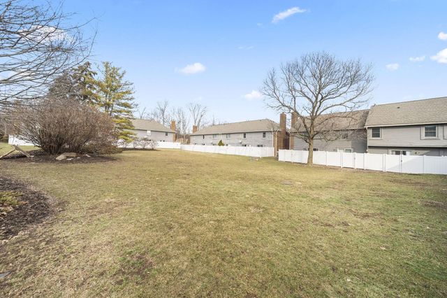 2744 Saltergate Drive, Dublin, OH 43016