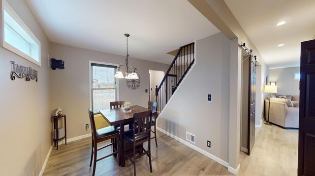 2021 Bridge Avenue, Albert Lea, MN 56007