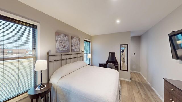 2021 Bridge Avenue, Albert Lea, MN 56007